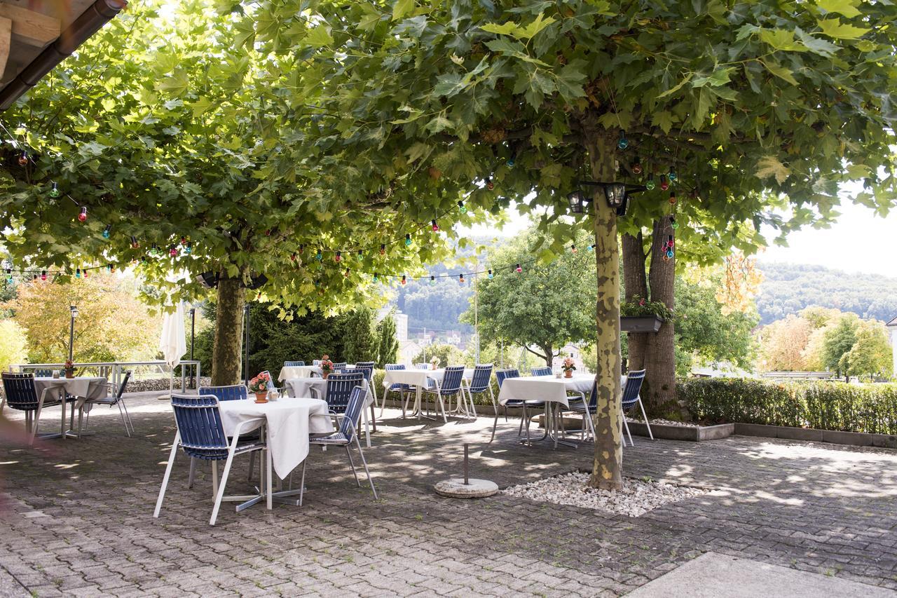 Hotel Restaurant Neuhaus Hertenstein Exterior foto